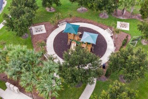 Casa en venta en Winter Haven, Florida, 4 dormitorios, 169.83 m2 № 1900996 - foto 10