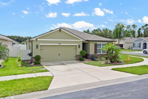 Casa en venta en Winter Haven, Florida, 4 dormitorios, 169.83 m2 № 1900996 - foto 2