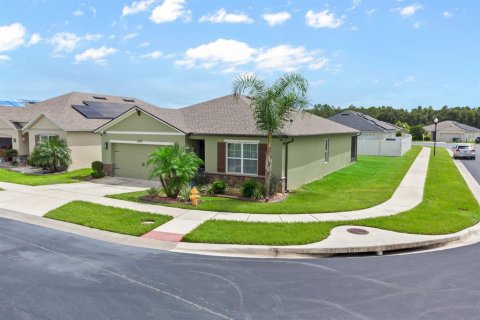 Casa en venta en Winter Haven, Florida, 4 dormitorios, 169.83 m2 № 1900996 - foto 3