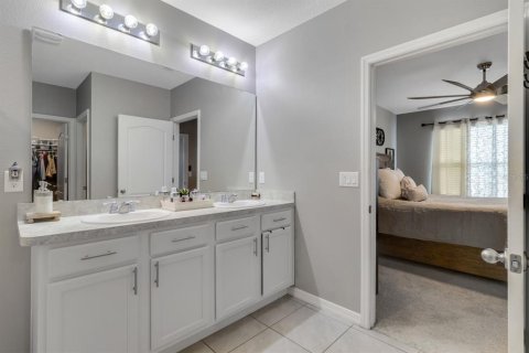 Casa en venta en Winter Haven, Florida, 4 dormitorios, 169.83 m2 № 1900996 - foto 26