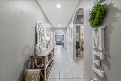 Casa en venta en Winter Haven, Florida, 4 dormitorios, 169.83 m2 № 1900996 - foto 12