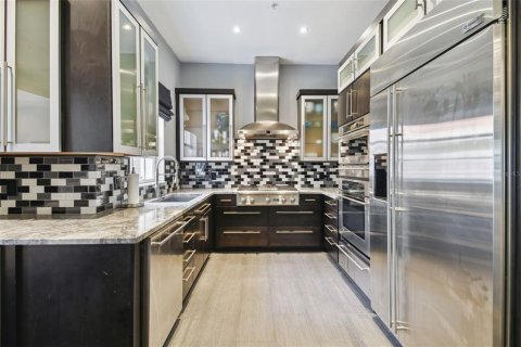 Купить таунхаус в Тампа, Флорида 11 комнат, 232.63м2, № 1677670 - фото 19