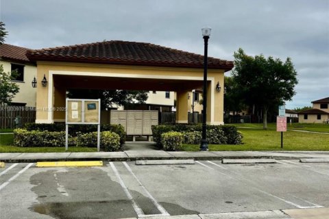 Adosado en alquiler en Homestead, Florida, 3 dormitorios, 152.55 m2 № 1960357 - foto 26