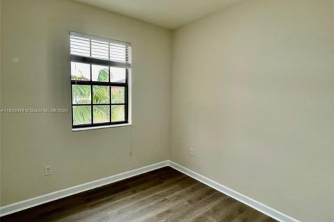 Adosado en alquiler en Homestead, Florida, 3 dormitorios, 152.55 m2 № 1960357 - foto 22