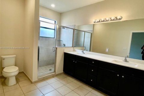 Adosado en alquiler en Homestead, Florida, 3 dormitorios, 152.55 m2 № 1960357 - foto 17