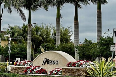 Adosado en alquiler en Homestead, Florida, 3 dormitorios, 152.55 m2 № 1960357 - foto 4