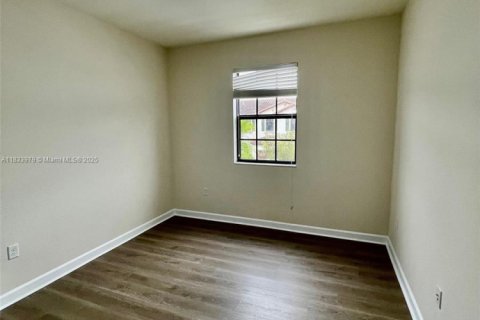 Adosado en alquiler en Homestead, Florida, 3 dormitorios, 152.55 m2 № 1960357 - foto 23