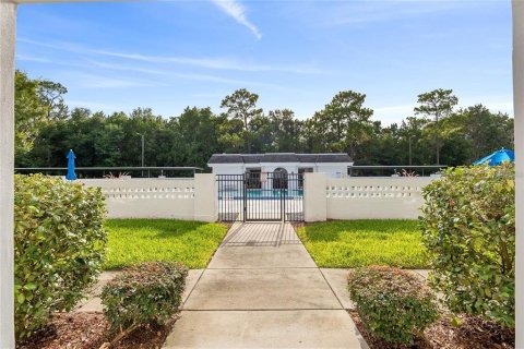 Condo in Ocala, Florida, 2 bedrooms  № 1677690 - photo 4