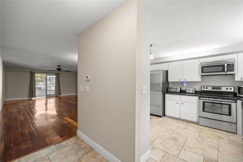 Condo in Ocala, Florida, 2 bedrooms  № 1677690 - photo 16