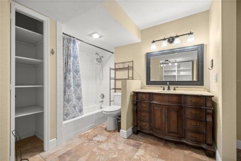 Condo in Ocala, Florida, 2 bedrooms  № 1677690 - photo 23