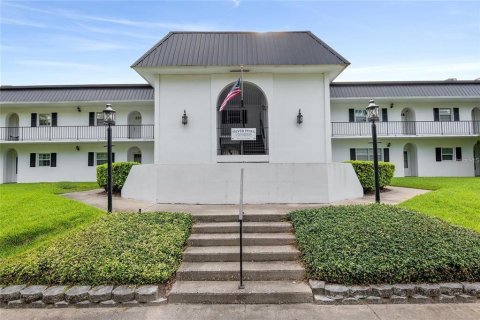 Condo in Ocala, Florida, 2 bedrooms  № 1677690 - photo 11