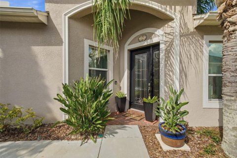 House in Land O' Lakes, Florida 3 bedrooms, 156.91 sq.m. № 2394278 - photo 4