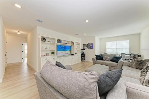 Villa ou maison à vendre à Bradenton, Floride: 5 chambres, 377.55 m2 № 1902787 - photo 15