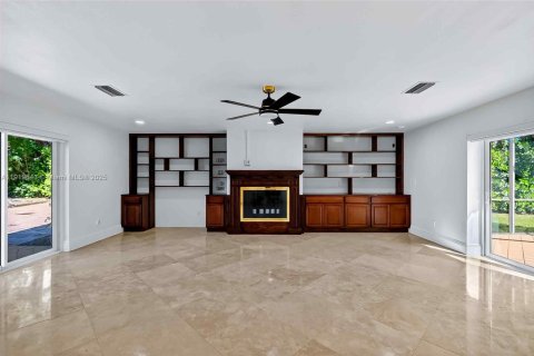 Villa ou maison à louer à Palmetto Bay, Floride: 4 chambres, 266.91 m2 № 1974833 - photo 22