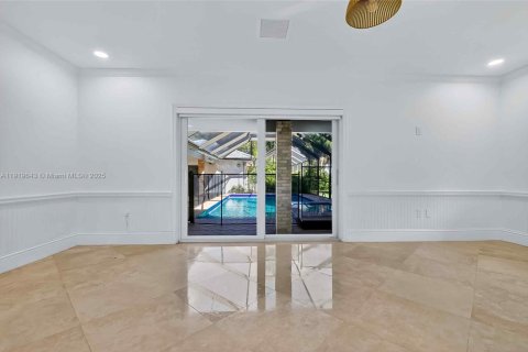 Villa ou maison à louer à Palmetto Bay, Floride: 4 chambres, 266.91 m2 № 1974833 - photo 28