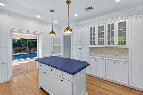 Villa ou maison à louer à Palmetto Bay, Floride: 4 chambres, 266.91 m2 № 1974833 - photo 19