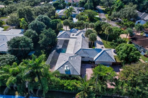 Villa ou maison à louer à Palmetto Bay, Floride: 4 chambres, 266.91 m2 № 1974833 - photo 6