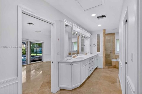 Villa ou maison à louer à Palmetto Bay, Floride: 4 chambres, 266.91 m2 № 1974833 - photo 30