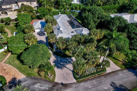 Villa ou maison à louer à Palmetto Bay, Floride: 4 chambres, 266.91 m2 № 1974833 - photo 5
