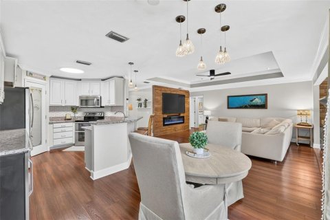 Villa ou maison à vendre à Newberry, Floride: 4 chambres, 177.63 m2 № 2408072 - photo 14