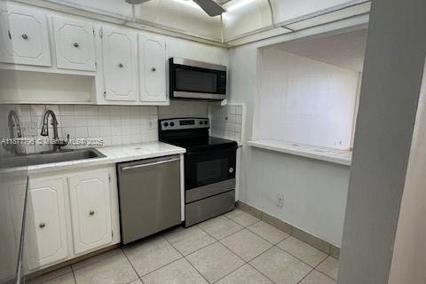 Condo in North Miami, Florida, 2 bedrooms  № 2037539 - photo 14