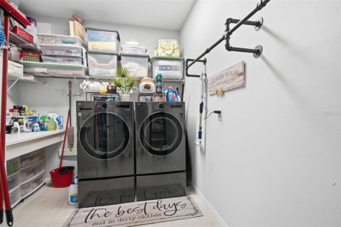 Casa en alquiler en Wesley Chapel, Florida, 4 dormitorios, 251.67 m2 № 2167728 - foto 19