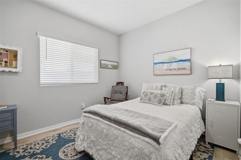 Casa en alquiler en Wesley Chapel, Florida, 4 dormitorios, 251.67 m2 № 2167728 - foto 8
