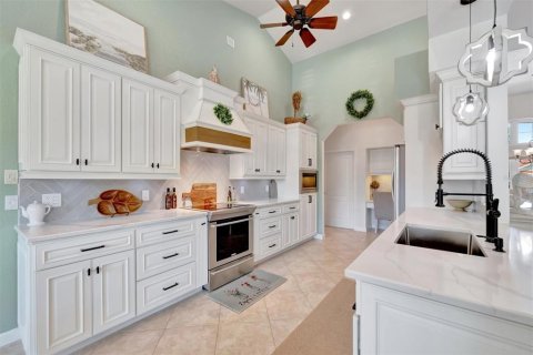House in Sarasota, Florida 3 bedrooms, 206.52 sq.m. № 1842154 - photo 19