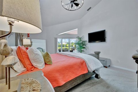 House in Sarasota, Florida 3 bedrooms, 206.52 sq.m. № 1842154 - photo 25