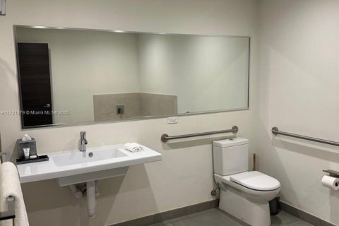 Купить кондоминиум в Холливуд, Флорида 1 спальня, 75.9м2, № 1957927 - фото 22