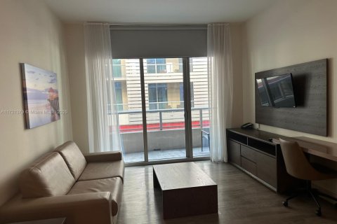 Купить кондоминиум в Холливуд, Флорида 1 спальня, 75.9м2, № 1957927 - фото 13