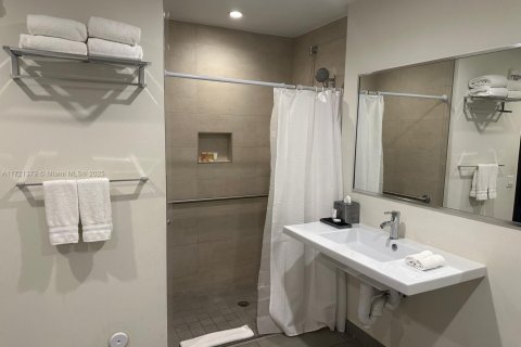 Купить кондоминиум в Холливуд, Флорида 1 спальня, 75.9м2, № 1957927 - фото 23