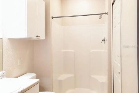 Copropriété à vendre à Orlando, Floride: 2 chambres, 104.14 m2 № 1910896 - photo 11
