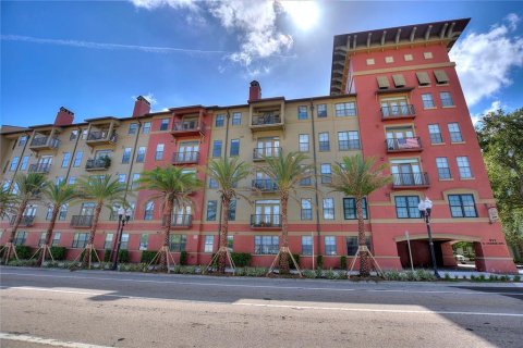Copropriété à vendre à Orlando, Floride: 2 chambres, 104.14 m2 № 1910896 - photo 28