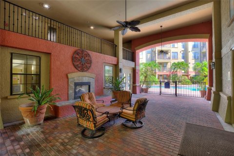 Copropriété à vendre à Orlando, Floride: 2 chambres, 104.14 m2 № 1910896 - photo 21
