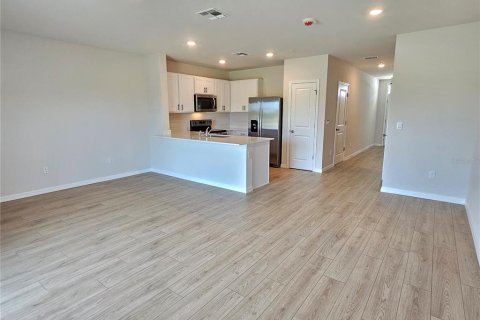 Touwnhouse à louer à Venice, Floride: 3 chambres, 136.01 m2 № 2416376 - photo 8