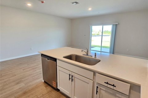 Touwnhouse à louer à Venice, Floride: 3 chambres, 136.01 m2 № 2416376 - photo 15