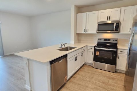 Touwnhouse à louer à Venice, Floride: 3 chambres, 136.01 m2 № 2416376 - photo 13