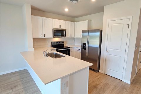 Touwnhouse à louer à Venice, Floride: 3 chambres, 136.01 m2 № 2416376 - photo 12
