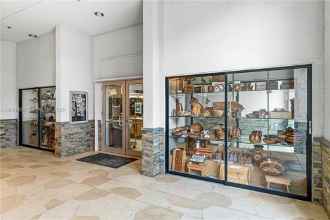 Condo in Coconut Creek, Florida, 2 bedrooms № 2145904 - photo 29
