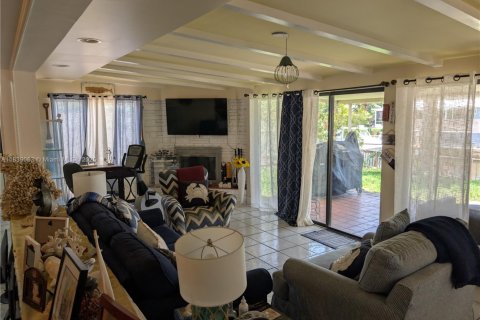 House in Fort Lauderdale, Florida 2 bedrooms, 132.29 sq.m. № 1825733 - photo 17