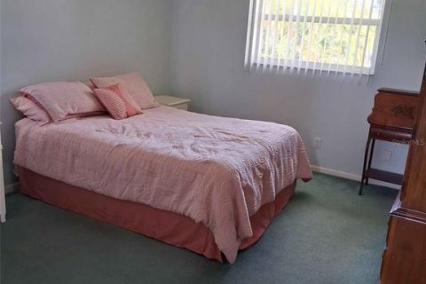 Villa ou maison à vendre à Seminole, Floride: 4 chambres, 149.76 m2 № 2420225 - photo 11