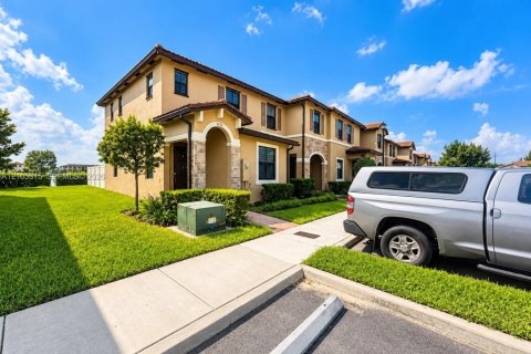 Touwnhouse à louer à Hialeah, Floride: 3 chambres, 123.75 m2 № 2414276 - photo 16