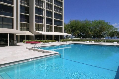 Copropriété à louer à Tampa, Floride: 2 chambres, 158.12 m2 № 2165891 - photo 5