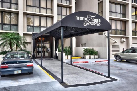 Copropriété à louer à Tampa, Floride: 2 chambres, 158.12 m2 № 2165891 - photo 7
