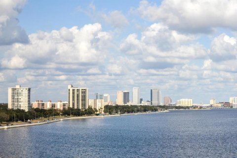 Copropriété à louer à Tampa, Floride: 2 chambres, 158.12 m2 № 2165891 - photo 21