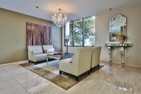 Copropriété à louer à Tampa, Floride: 2 chambres, 158.12 m2 № 2165891 - photo 10
