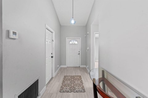 Casa en venta en West Palm Beach, Florida, 2 dormitorios, 151.9 m2 № 2260888 - foto 5