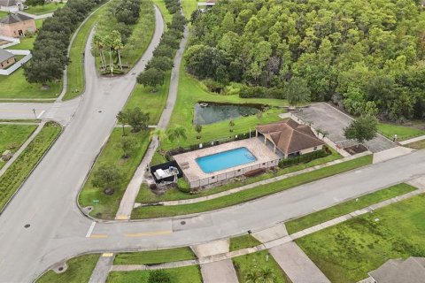 Casa en venta en Kissimmee, Florida, 3 dormitorios, 168.06 m2 № 2384403 - foto 18