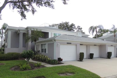 Condo in Sarasota, Florida, 2 bedrooms № 2105725 - photo 27
